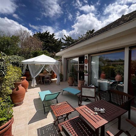 Un Coin Paisible En Front De Mer Villa Ouistreham Exterior photo
